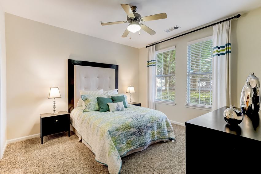 Berkeley Heights Apartments, 1700 Northside Drive NW, Atlanta, GA